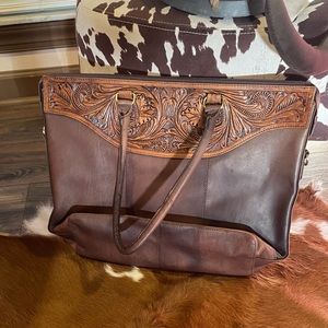 Concealed carry handbag new with tags